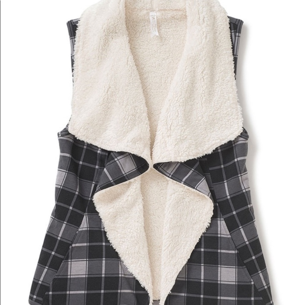 Matilda Jane Women’s Cozy Up Vest